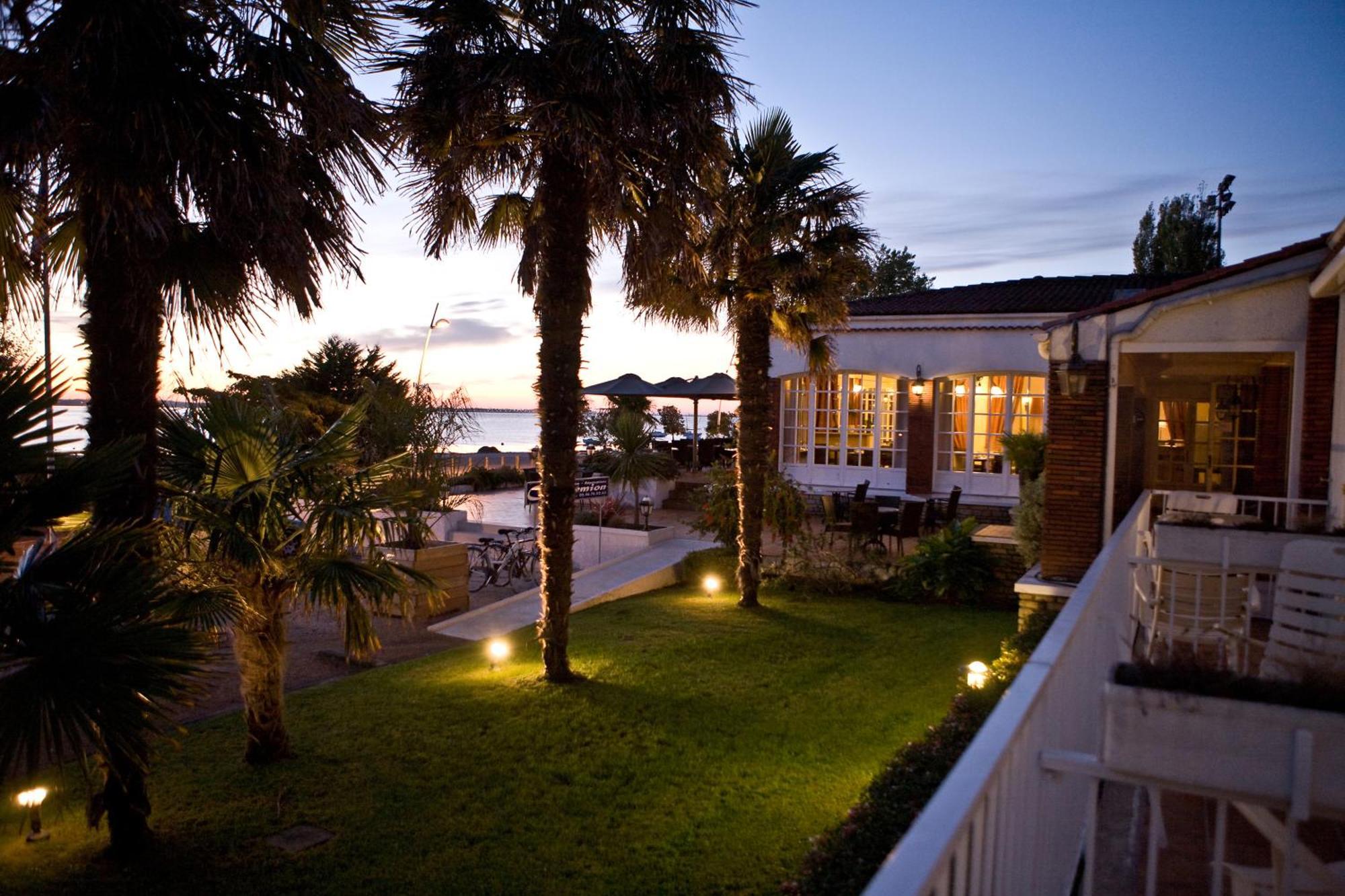 Hotel Et Spa Les Cleunes Oleron Saint-Trojan-les-Bains Exterior photo