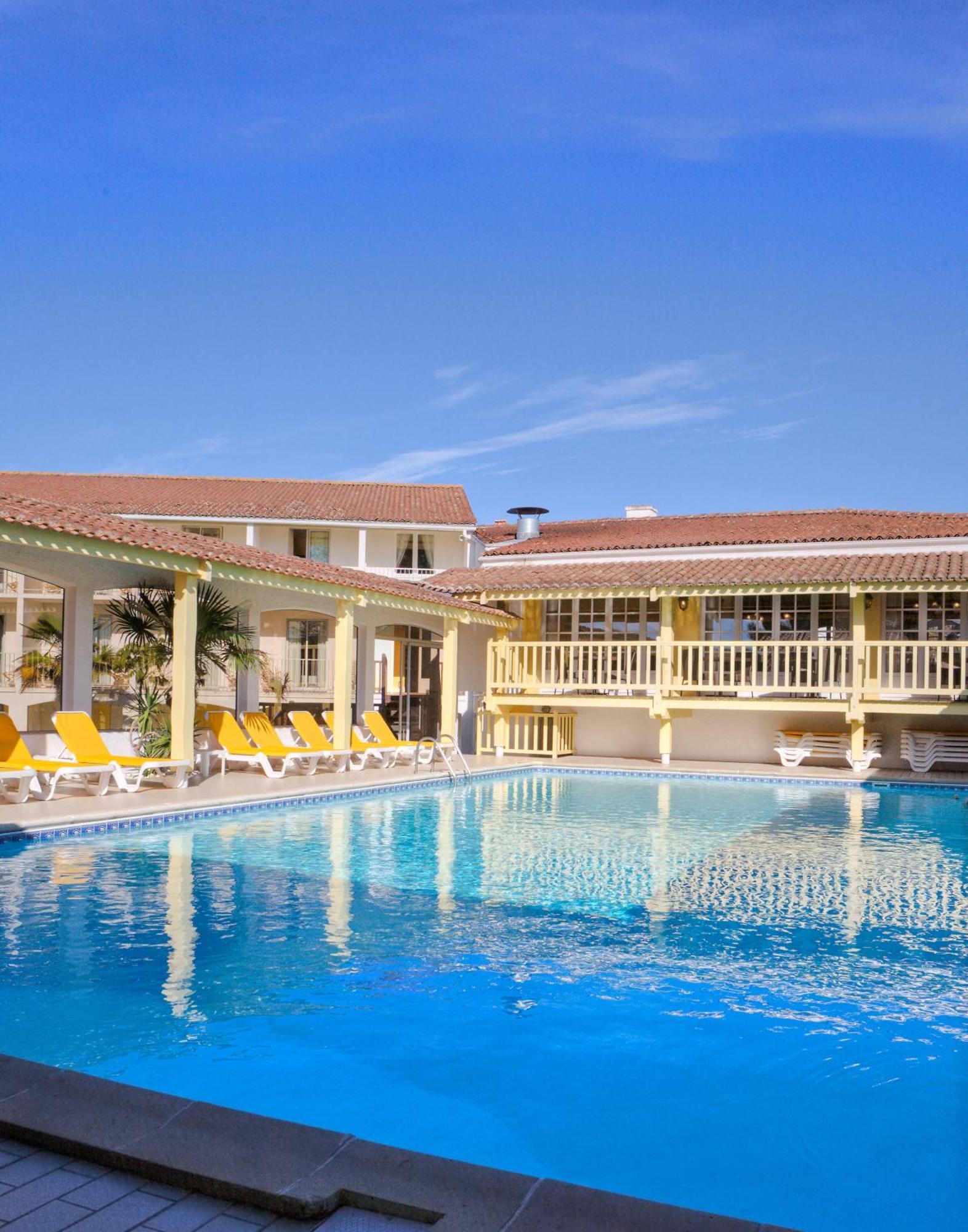 Hotel Et Spa Les Cleunes Oleron Saint-Trojan-les-Bains Exterior photo
