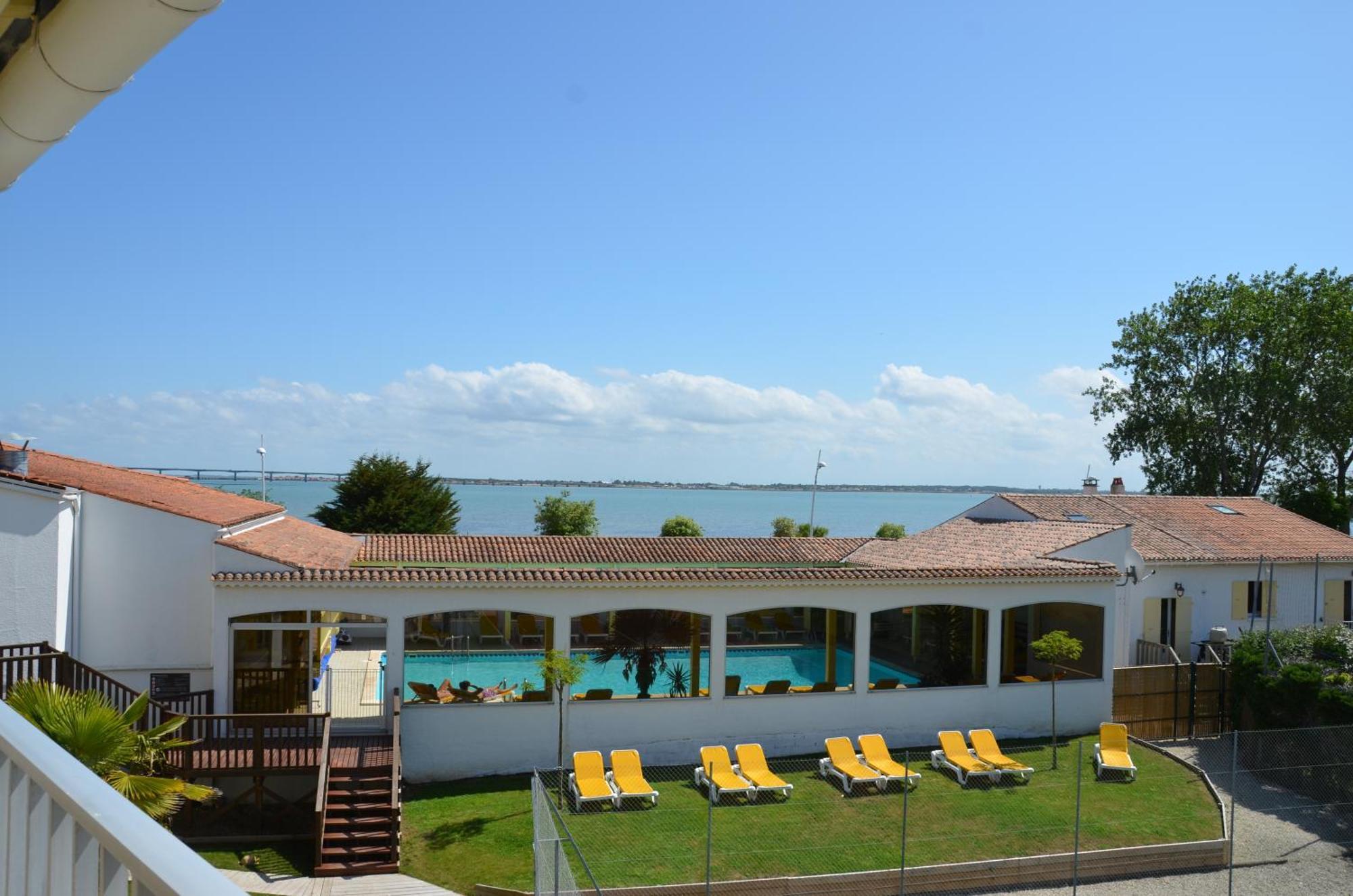 Hotel Et Spa Les Cleunes Oleron Saint-Trojan-les-Bains Exterior photo